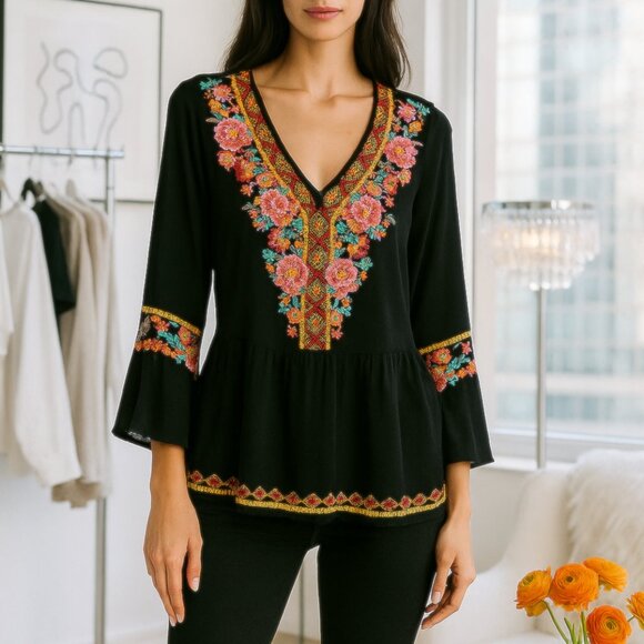 Savanna Jane V-Neck Floral Embroidered Bell Sleeve Women's Top Size Large - Picture 1 of 11